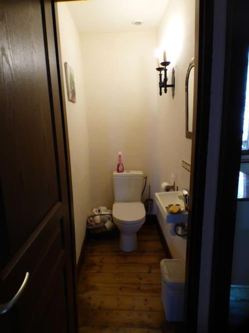 Maison Familiale Pour 8 Saint-Aventin 外观 照片